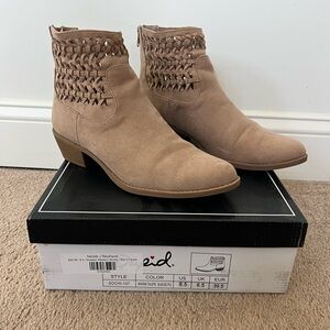 Women’s Fall Boots